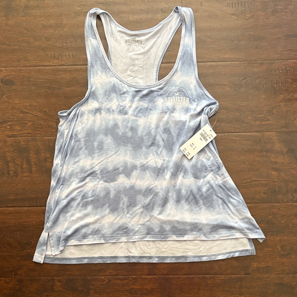 Hollister Women's Light Blue Tie-Dye Tank Top